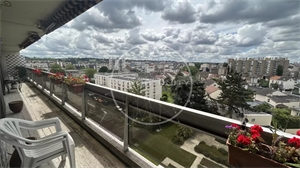 appartement à la vente -   93190  LIVRY-GARGAN, surface 100 m2 vente appartement - APR681007